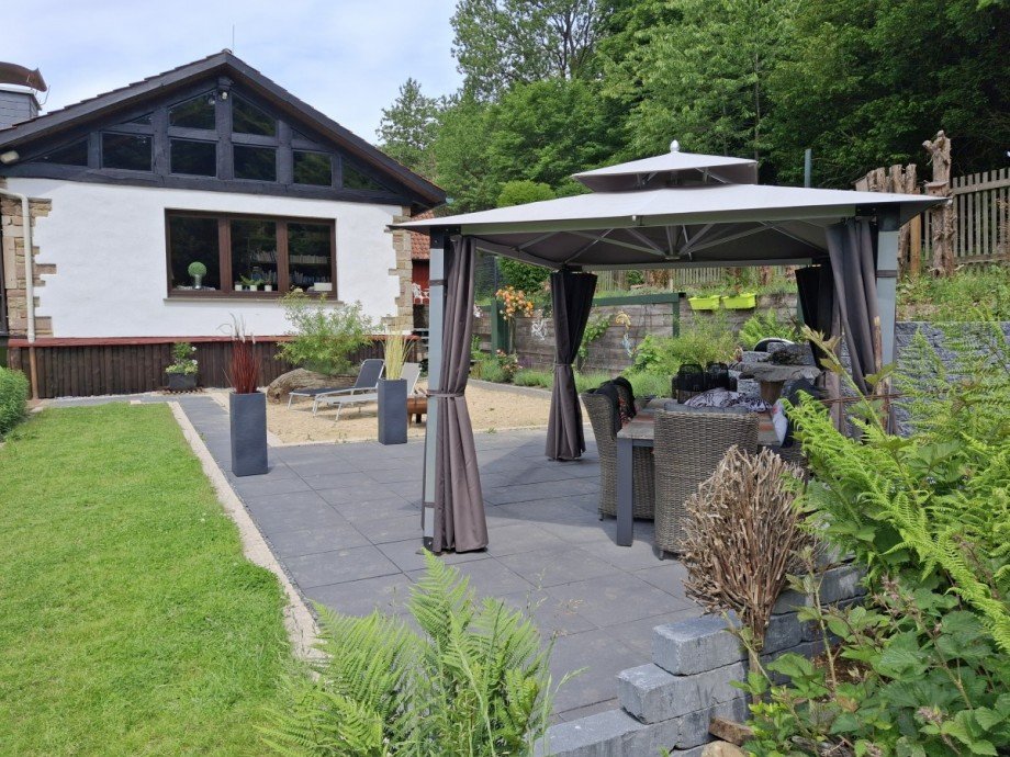 LE Terrasse mit Nordgiebel (002) Einfamilienhaus Lemgo