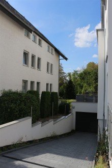 Garagenzufahrt/Eingang Vermitet !!!!!!!!!!!!!! Mietwohnung KFW40 +